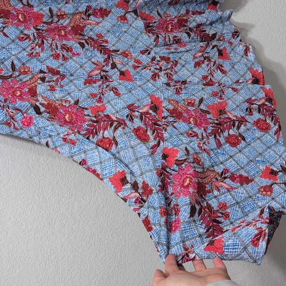 4/$12 Knox Rose Blue Red Floral Smocked Bodice Tiered Skirt Midi Dress - Picture 5 of 11